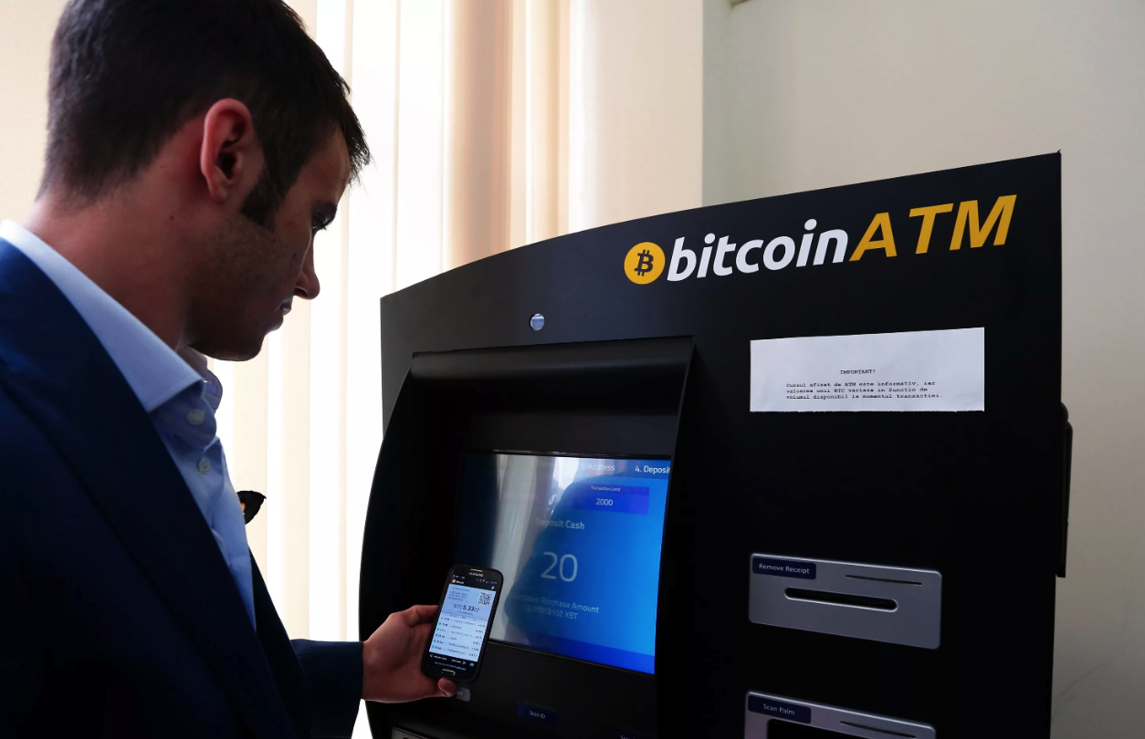 Santo Blockchain පැනමාවට Bitcoin ATM යන්ත්‍ර 50ක් ලබා දීමට.