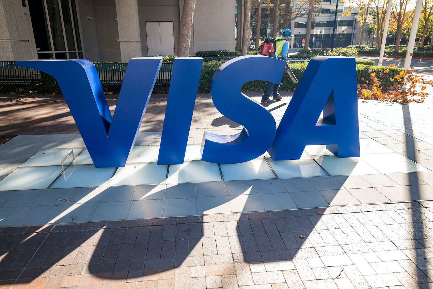 Visa ක්‍රිප්ටෝ සංවර්ධන වැඩසටහන සඳහා නව විද්‍යාල උපාධි අපේක්ෂා කරයි .