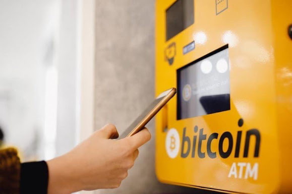 Bitcoin ස්වයංක්‍රීය ටෙලර් යන්ත්‍ර  ( ATM ) වර්ධනය ප්‍රථම වතාවට ගෝලීය වශයෙන් පහත වැටේ.