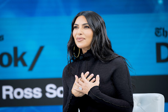 Kim Kardashian ගේ නීති කණ්ඩායම EthereumMax Crypto නඩුව නිෂ්ප්‍රභ කිරීමට මෝසමක් ගොනු කරයි.